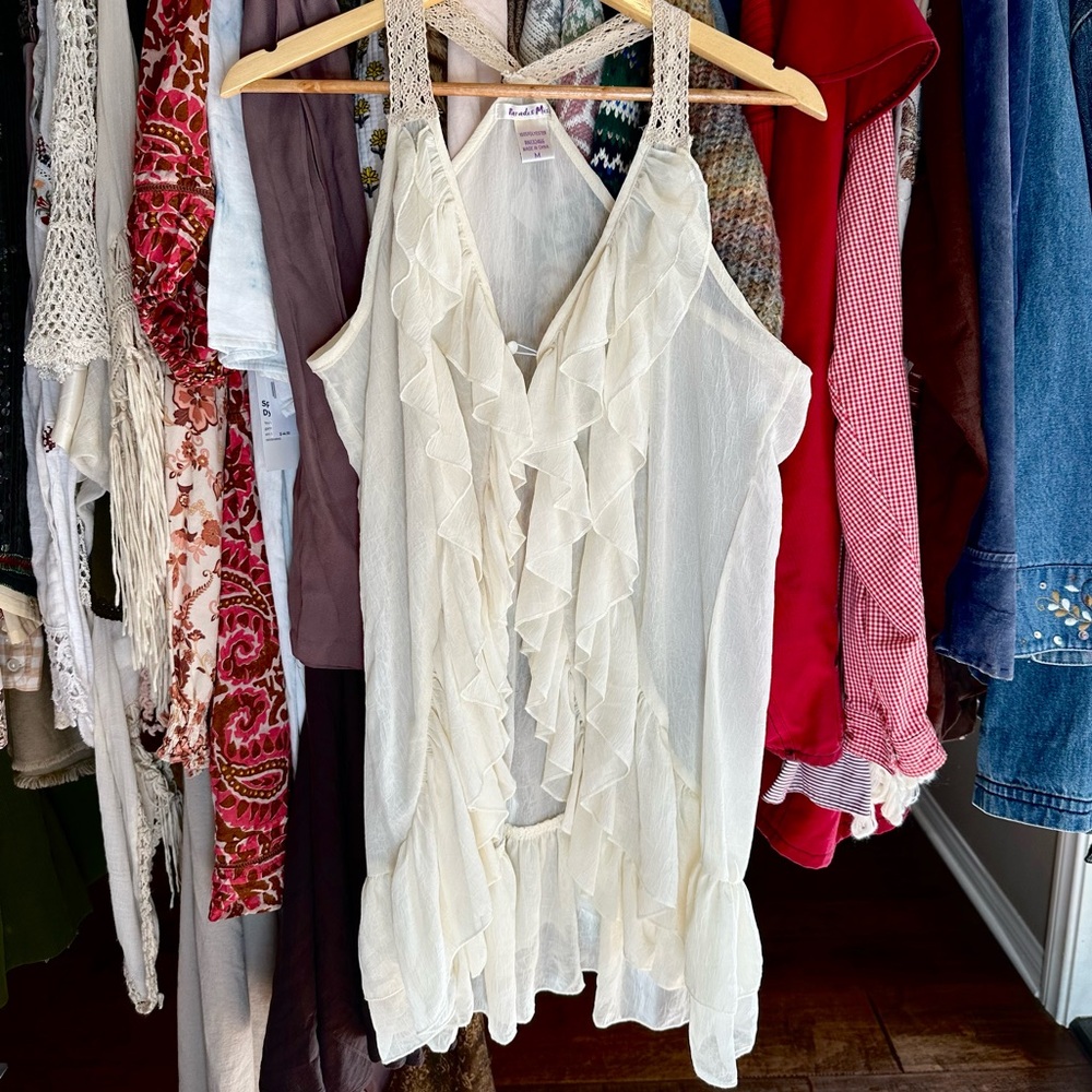 Paradis Miss Cream Ruffle Lace Trim Tank Top | Boho Cottagecore Romantic